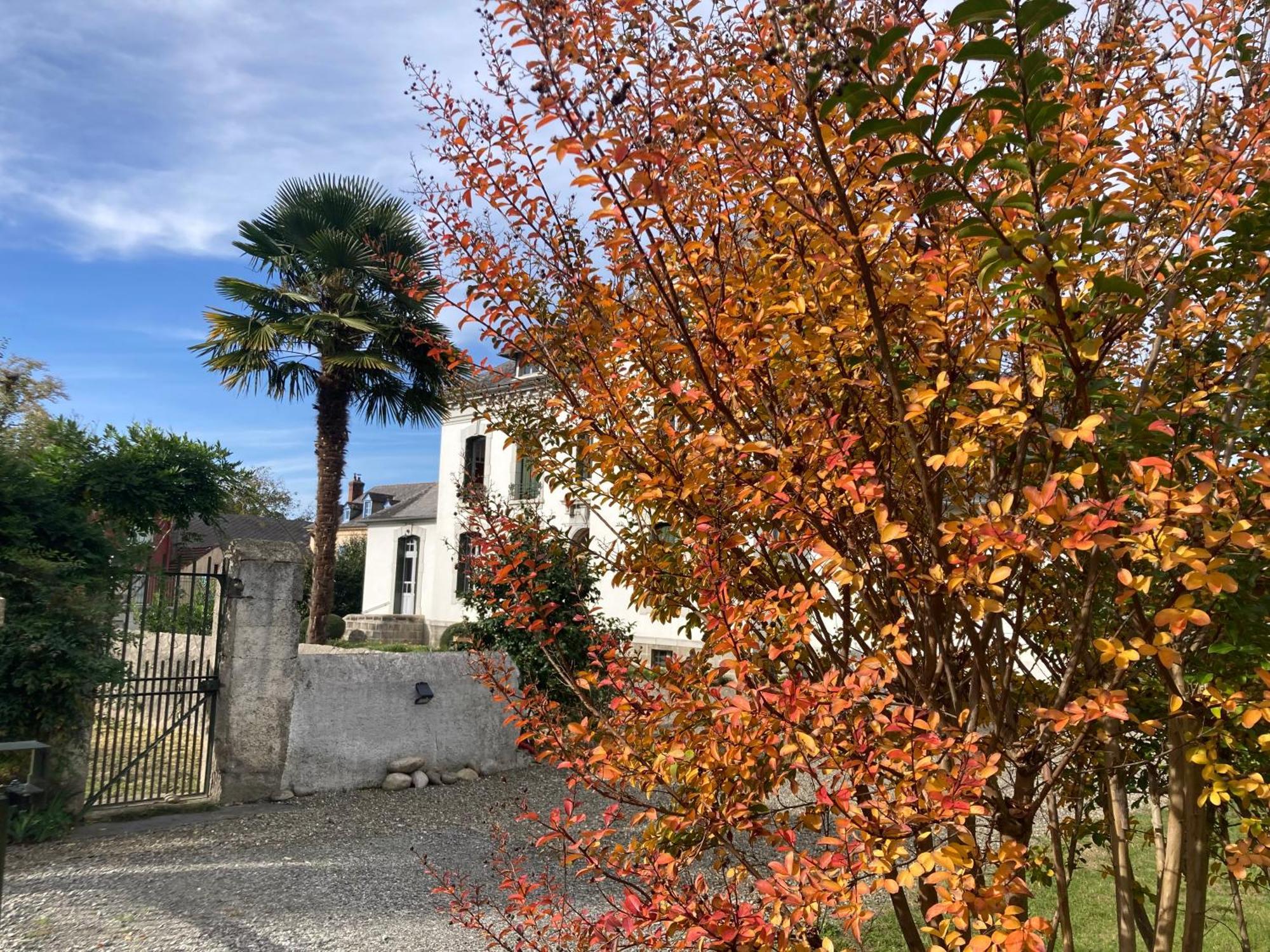 Maison Mokassi Laloubere Buitenkant foto